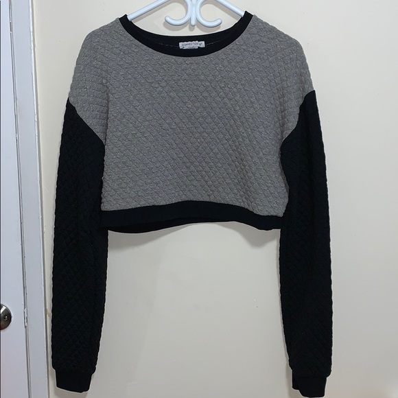 Connection 18 “Crop” Sweatsuit - Picture 1 of 2